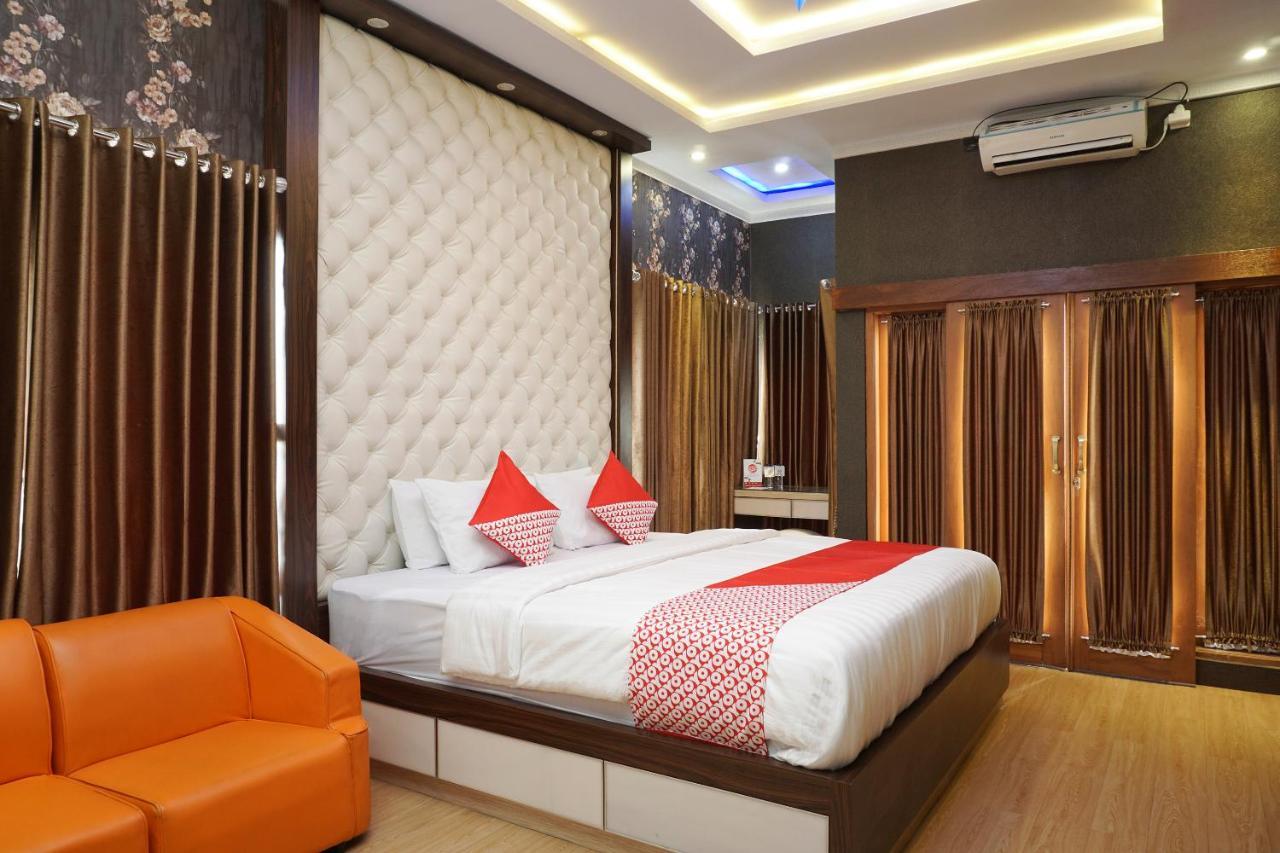 Super Oyo 444 Rafitha Homestay Baturetno Dış mekan fotoğraf