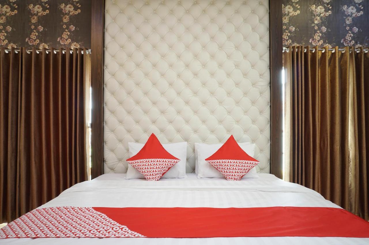 Super Oyo 444 Rafitha Homestay Baturetno Dış mekan fotoğraf